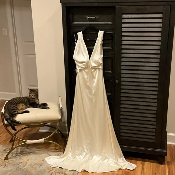 Reformation Viera brand new size 0 Bridal Wedding Silk Gown halter top Ivory - Picture 7 of 14